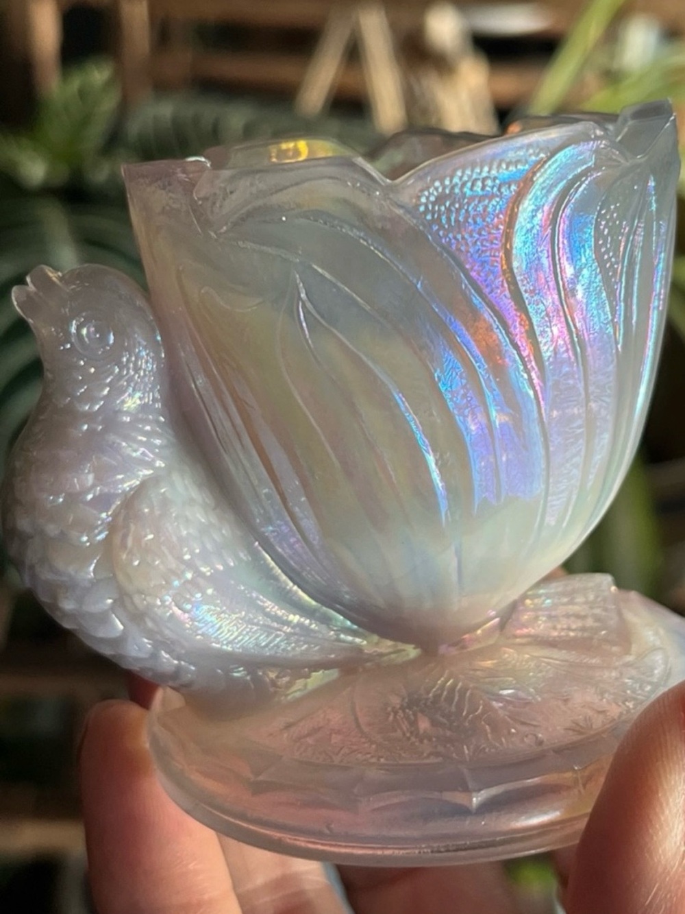 Degenhart Glass Hen Egg Cup Toothpick Holder Satin Opalescent Iridescent